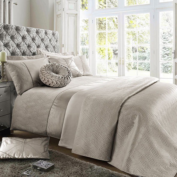 Basics Alternative Comforter